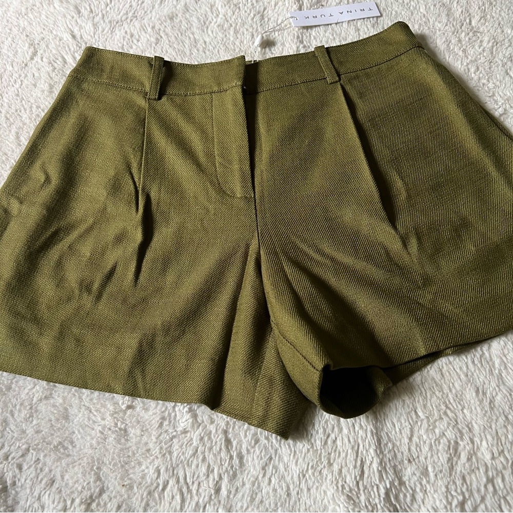 Trina Turk Shorts size 0